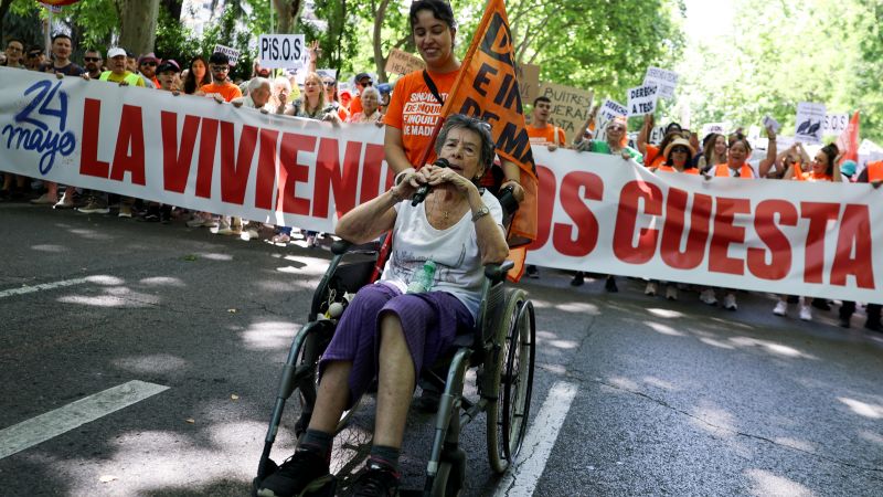 2026-05-24t121827z-1139415025-rc2nflamu3ht-rtrmadp-3-spain-protest-housing