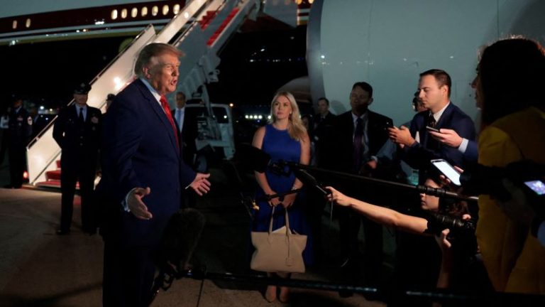 2026-08-12t010258z-147511815-rc2owmakuwav-rtrmadp-3-usa-trump