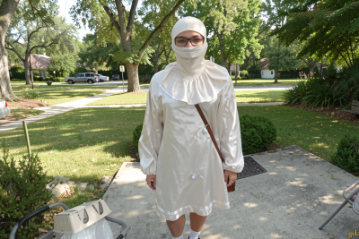 A chilling costume and an eerie warning: A teen dressed as a clown is suspected of stabbing an elderly man to death