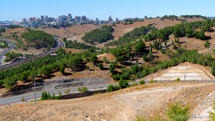 Israel moves forward with internationally condemned settlement plan that could ‘bury’ two-state solution
