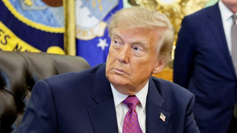 2026-08-27t173542z-1126793409-rc257na1tbdl-rtrmadp-3-usa-trump